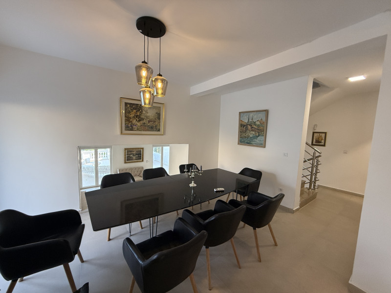 Kuca u centru Herceg Novog Stari grad kod Kanli Kule