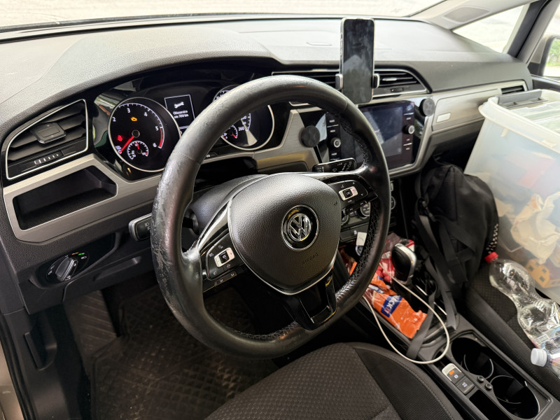 Touran iz 2019 sa 7 sjedista samo 7000 eura