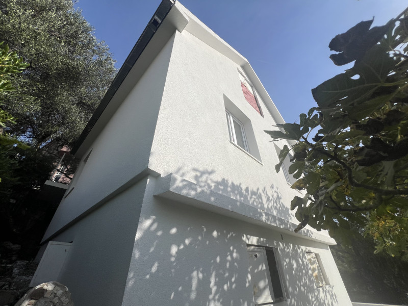 Kuca na Suscepanu sa pogledom na more