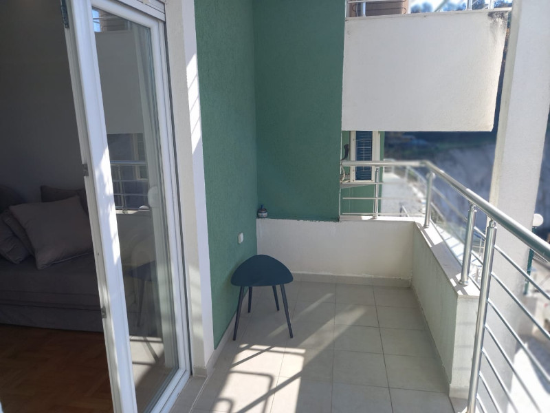 Dvoiposoban stan Herceg novi 56 m2